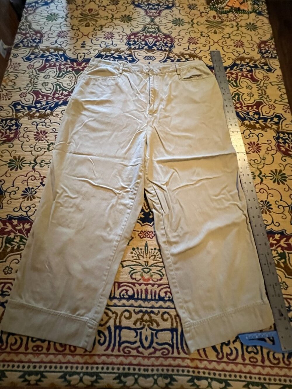 White Stag Khaki Capri Capris slacks Size 16
